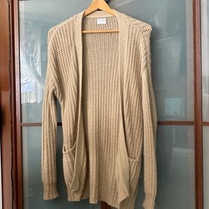 Barrow and grove tan cardigan small just in time for the fall season